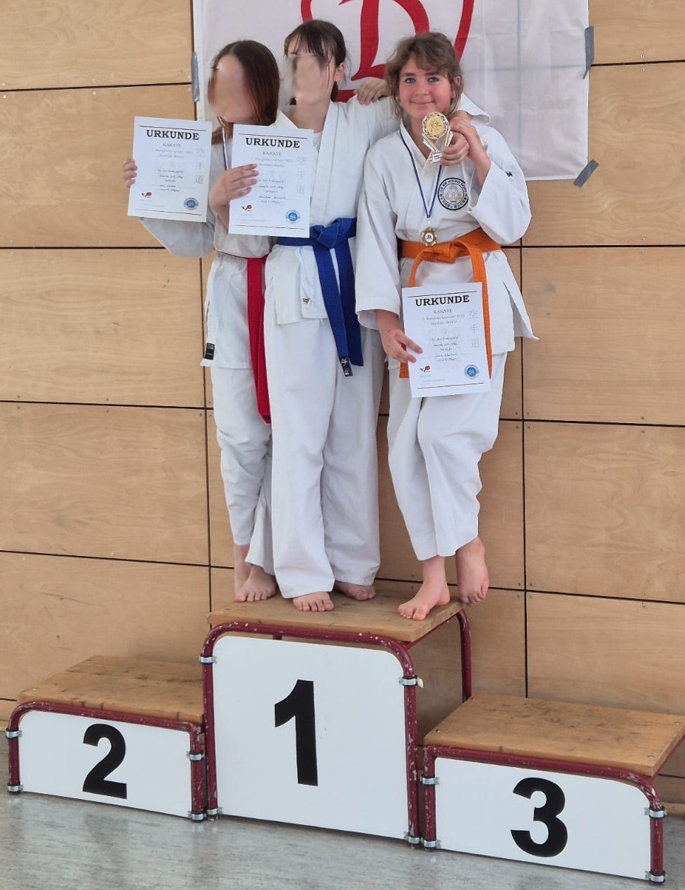Elena 3Platz Kumite